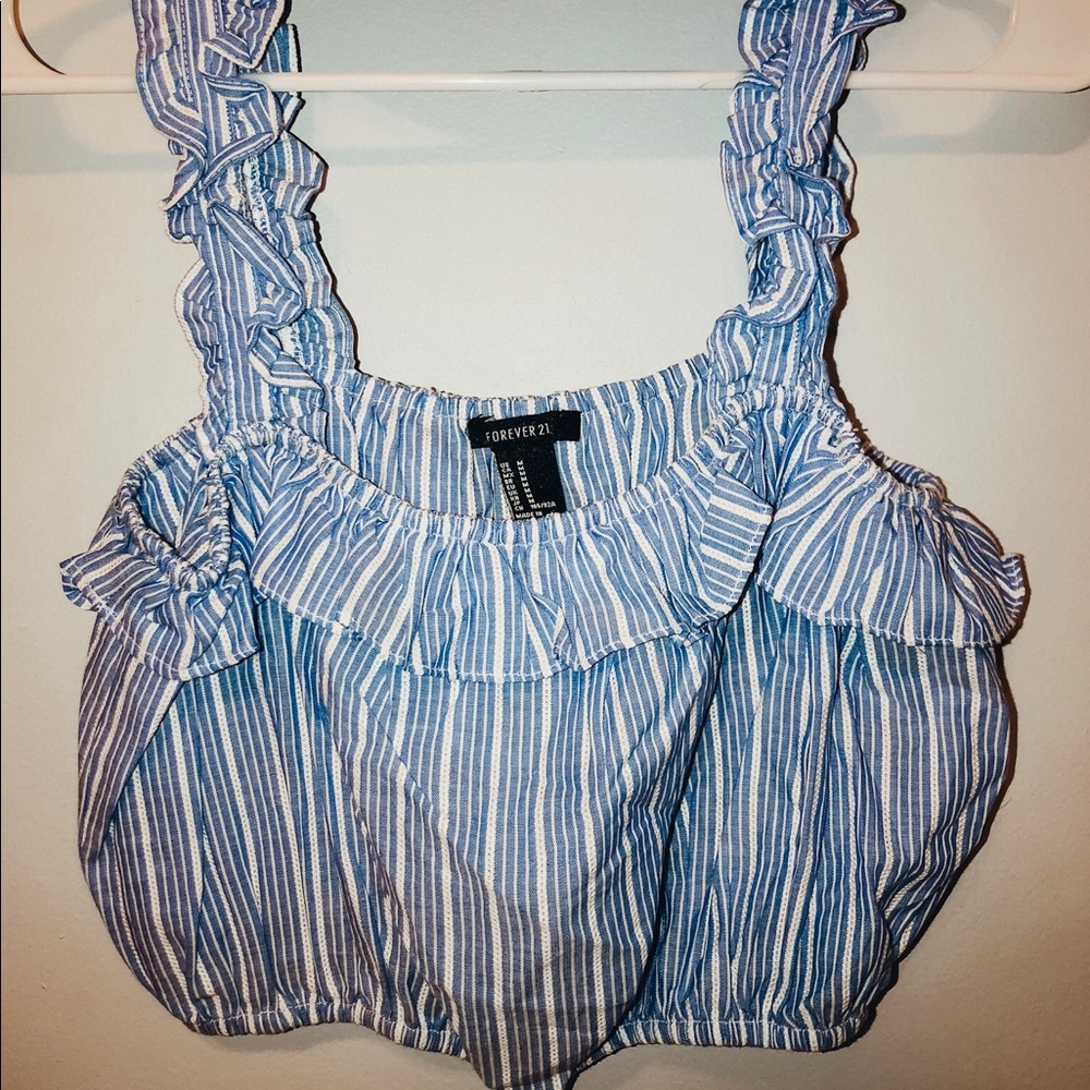 Forever 21 ruffle crop top